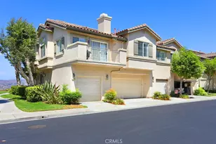 7839 E Viewrim Dr, Anaheim Hills, CA 92808 - Photo 2
