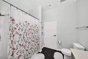 435 W Center St, Anaheim, CA 92805 - Photo 18