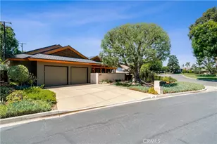 14291 Wisteria Ln, Tustin, CA 92780 - Photo 2
