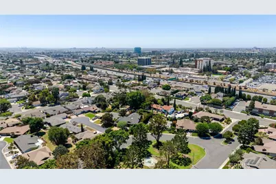 14291 Wisteria Lane, Tustin, CA 92780 - Photo 58