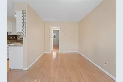 335 Cedar Avenue #412, Long Beach, CA 90802 - Photo 2