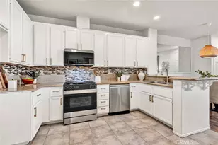 470 N Londonderry Ln, Orange, CA 92869 - Photo 6