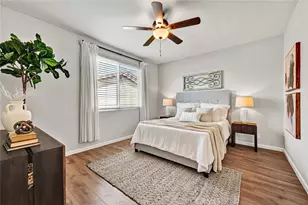 470 N Londonderry Ln, Orange, CA 92869 - Photo 10