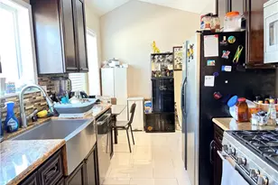 1098 Bresee Ave, Pasadena, CA 91104 - Photo 6