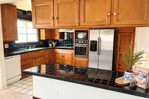 904 McCart, Brea, CA 92821 - Photo 4