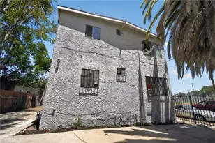 427 E 25th St, Los Angeles, CA 90011 - Photo 10