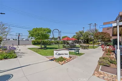 1261 Knollwood Road M4-45I, Seal Beach, CA 90740 - Photo 32