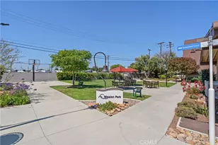 1261 Knollwood Road M4-45I, Seal Beach, CA 90740 - Photo 32