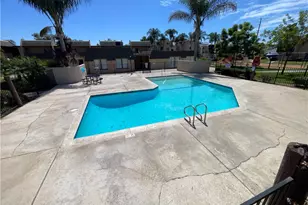 801 K-4 S Lyon, Santa Ana, CA 92705 - Photo 6
