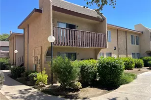 801 K-4 S Lyon, Santa Ana, CA 92705 - Photo 2