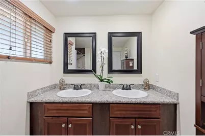 1946 W Broadway, Anaheim, CA 92804 - Photo 14