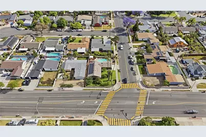 1946 W Broadway, Anaheim, CA 92804 - Photo 22