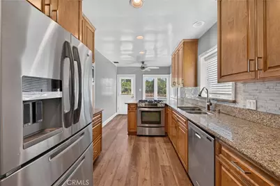 1721 W Palmyra, Orange, CA 92868 - Photo 32