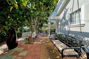 1390 W 33rd St, Long Beach, CA 90810 - Photo 38