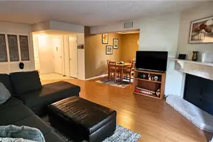 15030 Victory, Van Nuys, CA 91411 - Photo 10