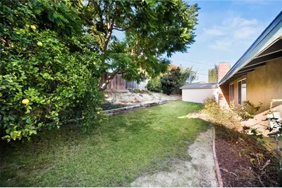15005 Manzanares, La Mirada, CA 90638 - Photo 24