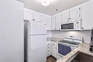 730 W 4th St, Long Beach, CA 90802 - Photo 6