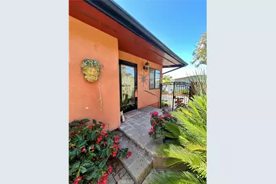 103 Yorktown, Newport Beach, CA 92660 - Photo 8