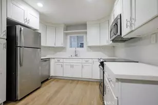 1108 Camino Real, Redondo Beach, CA 90277 - Photo 4