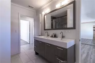 18816 Superior St, Northridge, CA 91324 - Photo 12