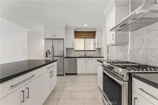 18816 Superior St, Northridge, CA 91324 - Photo 14