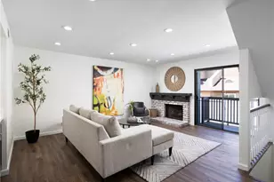 212 Mayfair, Costa Mesa, CA 92627 - Photo 2