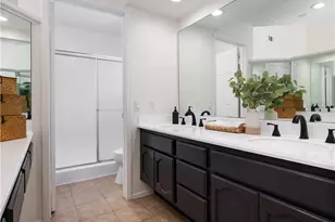 212 Mayfair, Costa Mesa, CA 92627 - Photo 20