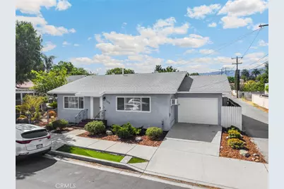 308 W 10th Street, Corona, CA 92882 - Photo 4