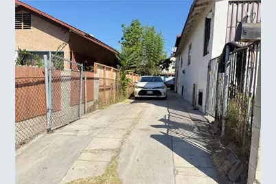 2693 Merced Street, Los Angeles, CA 90065 - Photo 2