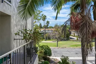 2354 Via Mariposa, Laguna Woods, CA 92637 - Photo 18