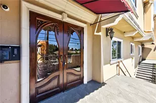 12645 Oxnard, Los Angeles, CA 91606 - Photo 2
