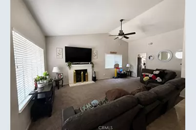2737 La Vida Drive, Lancaster, CA 93535 - Photo 4