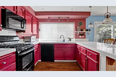 2477 Via Corella, Tustin, CA 92782 - Photo 8