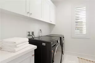 208 Ocean Pl, Seal Beach, CA 90740 - Photo 34