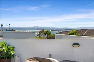 208 Ocean Pl, Seal Beach, CA 90740 - Photo 42