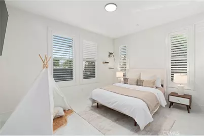 208 Ocean Place, Seal Beach, CA 90740 - Photo 32