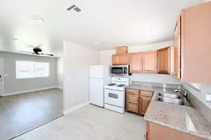 1785 Woodland Dr, Hanford, CA 93230 - Photo 30