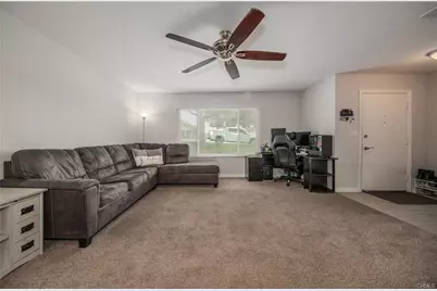 35342 Yucaipa, Yucaipa, CA 92399 - Photo 2