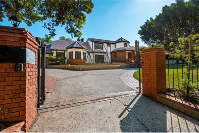 126 S Lakeview Avenue, Anaheim Hills, CA 92807 - Photo 2