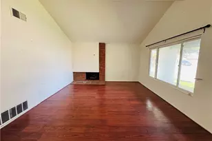 19302 Teresa, Cerritos, CA 90703 - Photo 6
