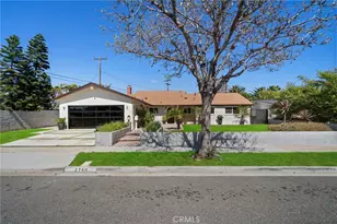 2750 San Carlos, Costa Mesa, CA 92626 - Photo 2