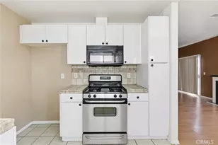 9300 Burnet Ave, North Hills, CA 91343 - Photo 20