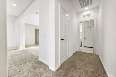 8209 Coral Point Court, Bakersfield, CA 93313 - Photo 16