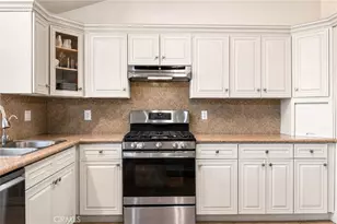 9087 Rosecrest Ln, Fontana, CA 92335 - Photo 22