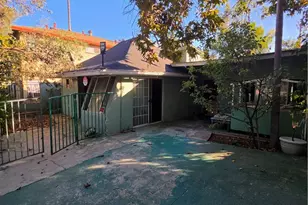 5925 Whitnall Hwy, Los Angeles, CA 91601 - Photo 2