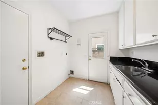 9935 Ravenna Way, Cypress, CA 90630 - Photo 36