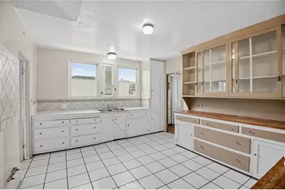 1791 Navarro, Pasadena, CA 91103 - Photo 12
