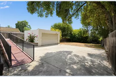 1791 Navarro, Pasadena, CA 91103 - Photo 26