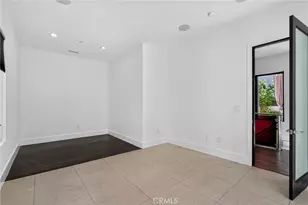 3087 Passmore Dr, Los Angeles, CA 90068 - Photo 42