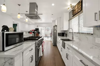 5244 Via Corona Street, Los Angeles, CA 90022 - Photo 10